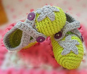 Baby-Shoes-by-Crochet-26