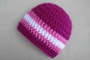 newborn_baby_girl_hat_crochet_baby_hat_pink_white_magenta_d5e3a910