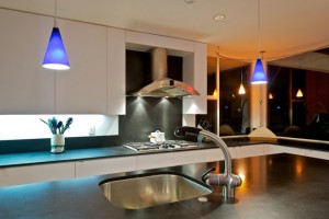 ultra-modern-home-in-del-mar-by-batter-kay-associates-modern-kitchen-lighting-design-657x438