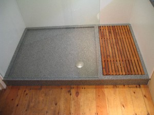 Made to measure shower tray with duck board