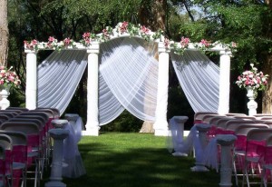 Outdoor-Wedding-Decoration-3