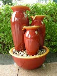 Red-vase-fountain