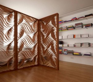Stylish-and-Modern-Room-Divider-with-Curvy-Shapes-Pattern