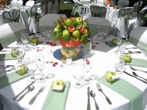cheap-wedding-table-decorations-02