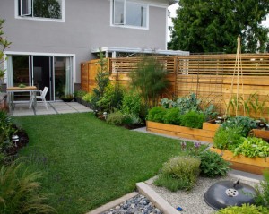 modern-home-garden-ideas-with-wooden-fence