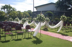 outdoor-wedding-decor