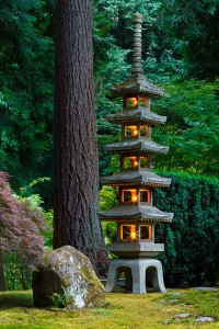 pagoda-lantern-lit-in-garden