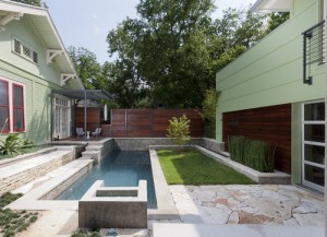Small-Backyard-Pool-Designs-Contemporary