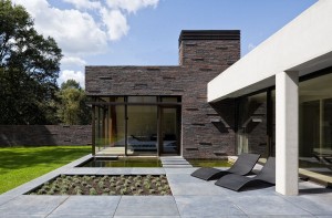 concrete-floor-villa-patio-design