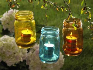 outdoor-lights-garden-decorations-candles-lanterns