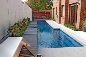 Beautiful-Small-backyard-swimming-pool-Exterior-design