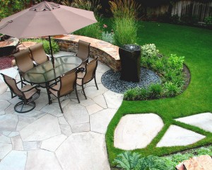 Contemporary-Natural-Garden-Patio-Tiles