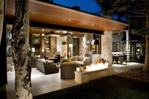 Contemporary-Outdoor-Patio-Design-with-Amazing-Lighting-by-Denver-Architect