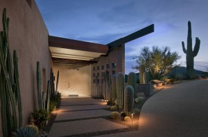 Modern-Home-Scottsdale-Arizona-Glass-Entrance