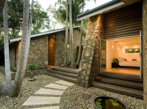 Modern-contemporary-tropical-beach-house-byron-stair