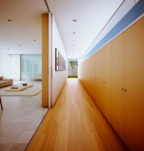 Modern-home-corridor-design-rendered-by-Marc-Canut