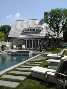 Traditional-Small-Backyard-Pool-Designs