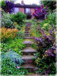 decorate steps with flowers