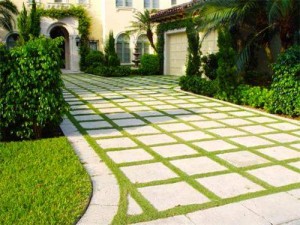front-yard-landscaping-with-driveway-ideas