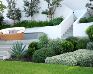 modern-architecture-and-landscape-design-white-retaining-wall
