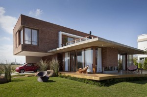 modern-porch-design-with-outdoor-furniture