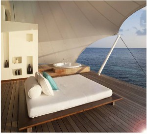 maldives-W-Retreat-and-Spa-in-Maldives-outdoor-bed-on