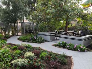 horjd302_backyard-patio-seating-area_s4x3_lg