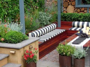 contemporary-garden-seating