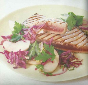 grillled tuna with red cabbage salad