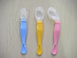 OEM_Silicone_baby_spoon_baby_cartoon_spoon_shapes_silicone_spoons_634655929990284845_1