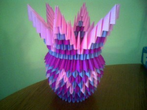 3D_Origami_Vase_by_indystdnt