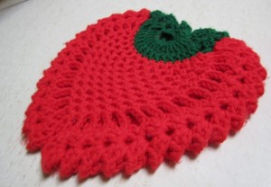 1342476953186-1307720144886_strawberry_potholder_crochet___copy