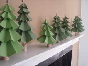 5-diy-paper-tabletop-christmas-trees3