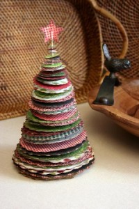 Whimsical-Paper-Christmas-Tree