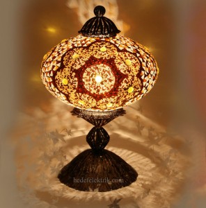 eclectic-table-lamps