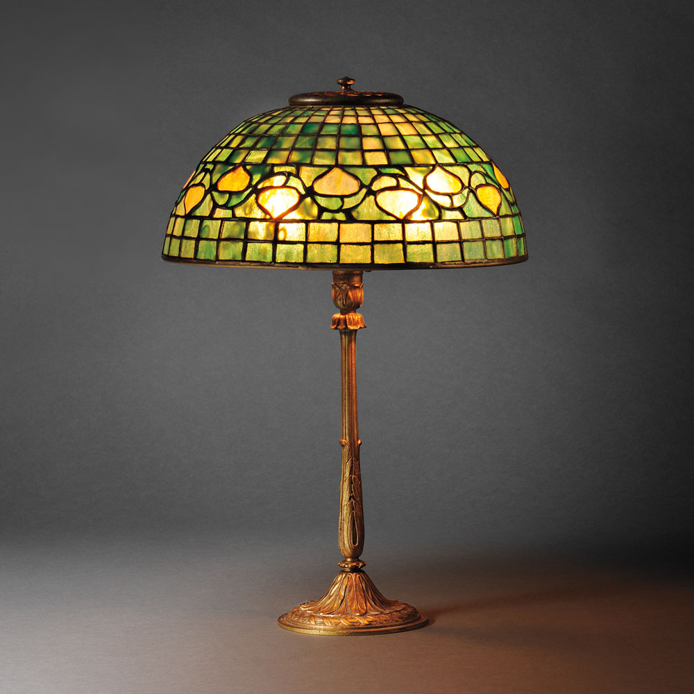 furniture-great-home-table-lamp-furniture-for-living-room-decoration-with-tiffany-green-mosaic-glass-table-lamp-shades-and-brown-metal-rod-table-lamp-base-inspiring-lamp-accessories-using-tiffany-tabl