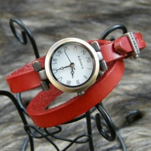 Fashion-Cow-Leather-Handmade-Watch-Freeshippping-Red-Double-Circle-Vintage-Leather-Bracelet-Watch-for-women-and