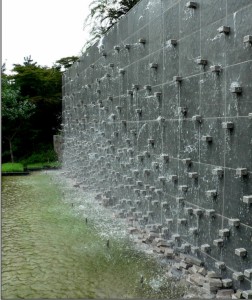 exquisite-outdoor-big-wall-water-fountains-618x736
