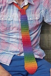 rainbow-crochet-necktie-free-pattern